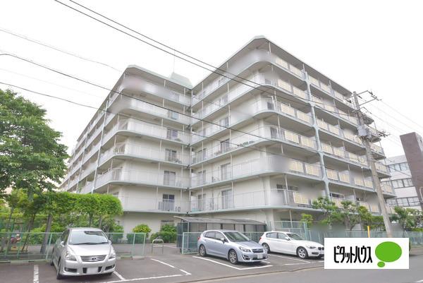 鶴見ハイライズ 外観