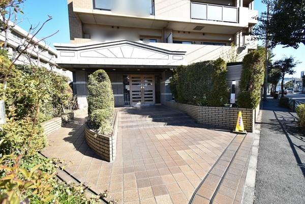 エンゼルブレッサ川崎四谷 エントランス