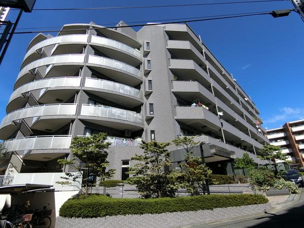 ヴェルビュ向ヶ丘遊園 外観