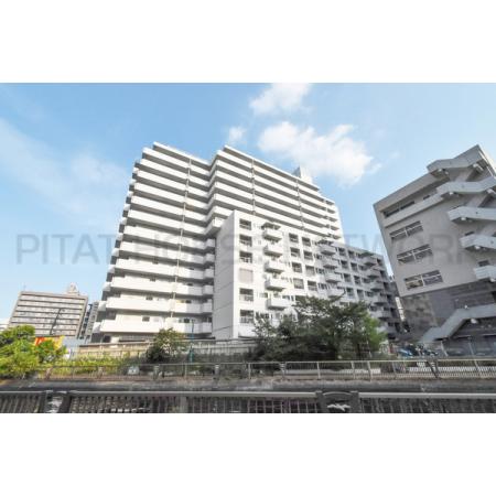 SRC造・14階建・総戸数189戸