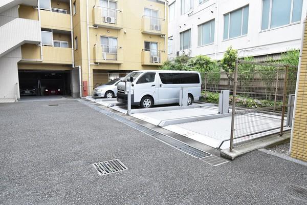 ジェイパーク多摩川弐番館 駐車場