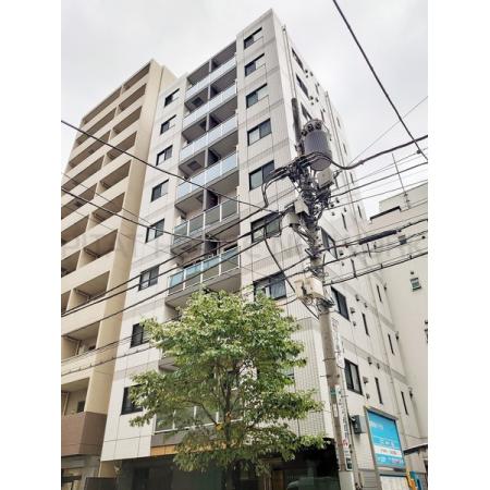 RC造・地上９階建て・総戸数１６戸
