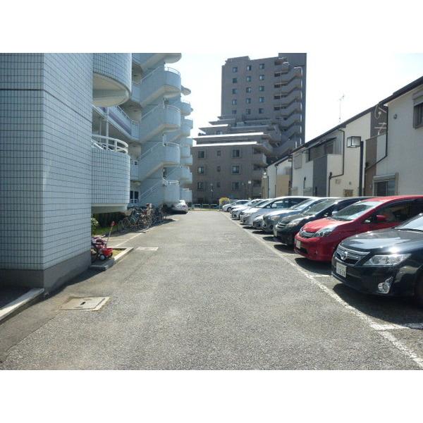 キャッスル柏 駐車場