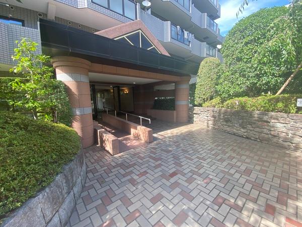 エンゼルパークハイツ綱島参番館 ロビー