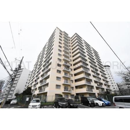 総戸数200戸の大規模マンションです！