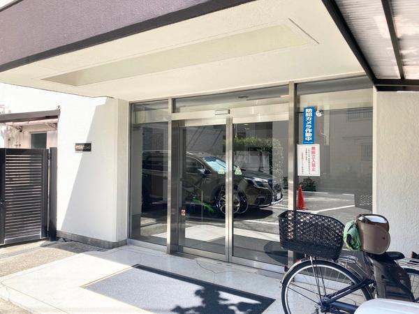 中野薬師マンション エントランス