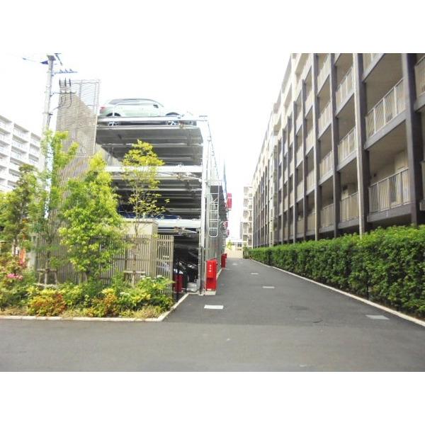 レーベン柏Crystal I`ll HARU TERRACE 駐車場