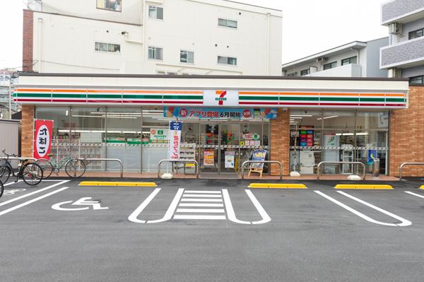 コンビニ