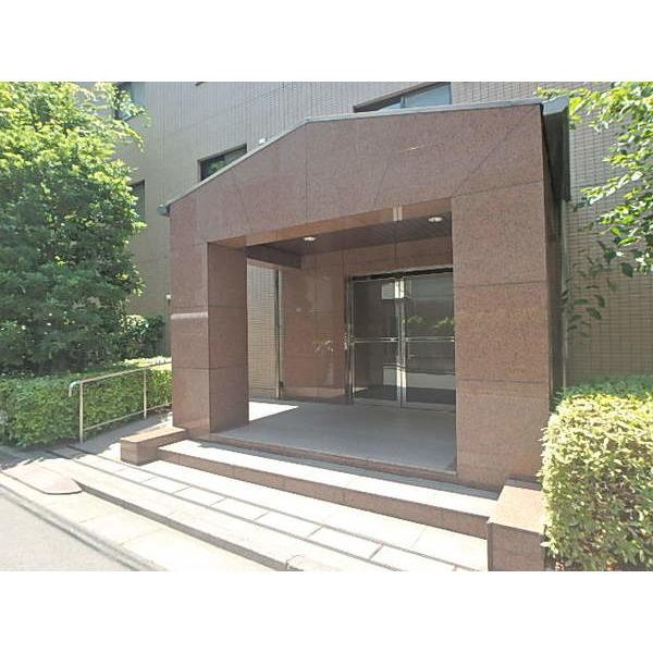 メイツ新桜台 エントランス