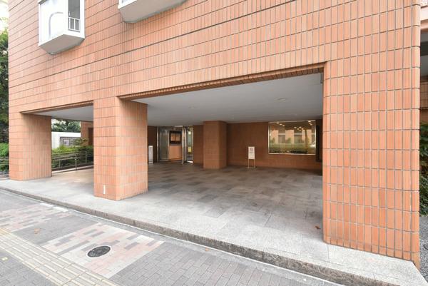 明石町ツインクロス エントランス