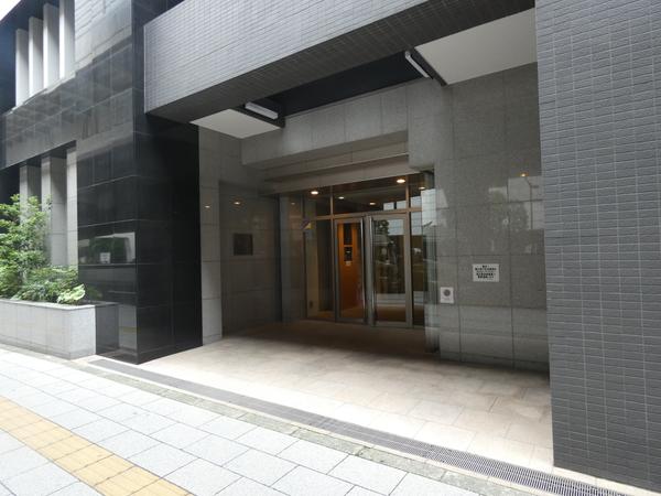 Ｄ’クラディアイヴァン初台 エントランス