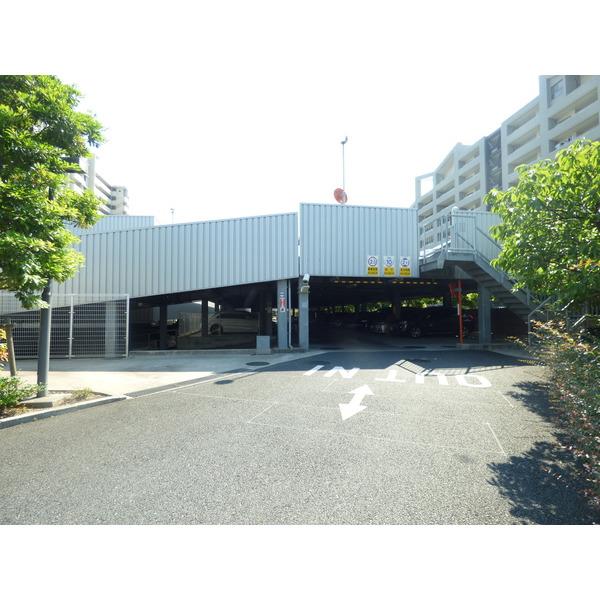 アールフォーラム新浦安Ｂ棟 駐車場