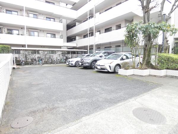 吉祥寺西パークホームズ 駐車場