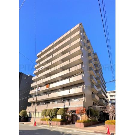 駅までのアクセスも良い好立地。周辺環境も