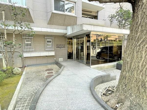 赤坂アーバンライフ エントランス