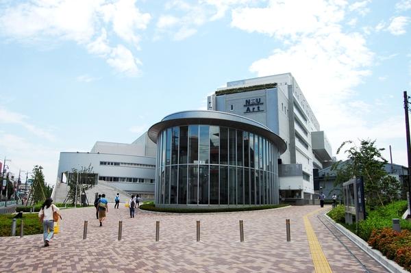 高校