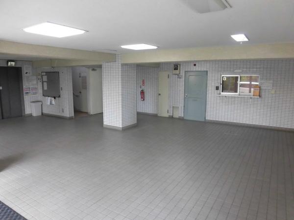 グリーンヒル市川 ロビー