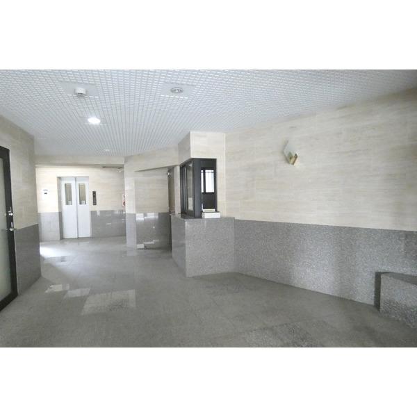 ベルドゥムール草加参番館 ロビー