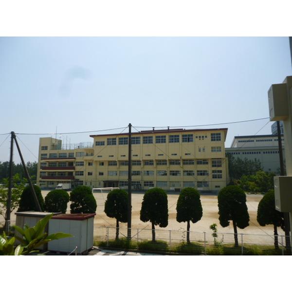 中学校