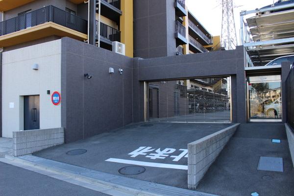 レーベン流山おおたかの森ルミニア 駐車場