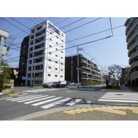 築8年、篠崎駅徒歩4分