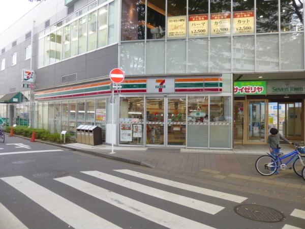 コンビニ