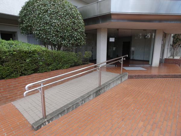 パークハイツ常盤平 エントランス
