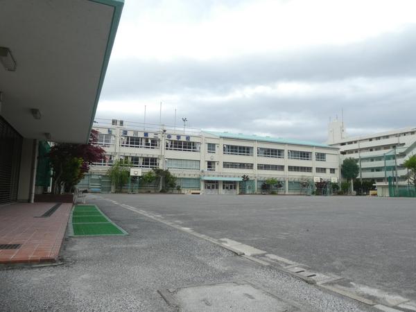 中学校