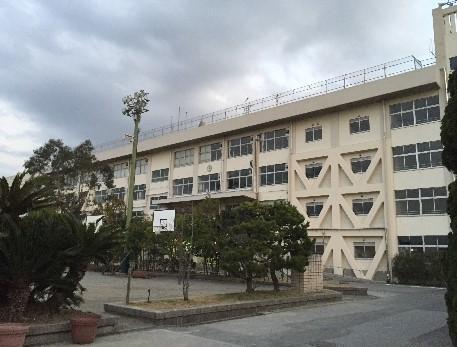 中学校