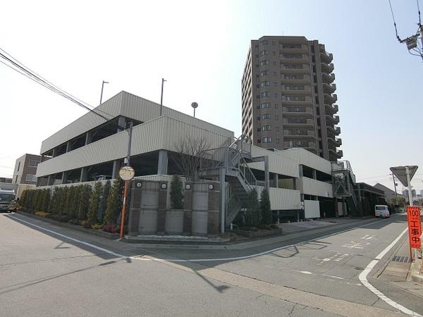 ナイスグランソレイユ高崎 駐車場