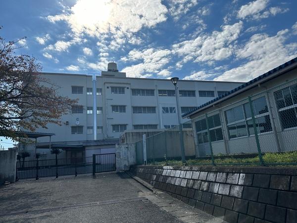 中学校