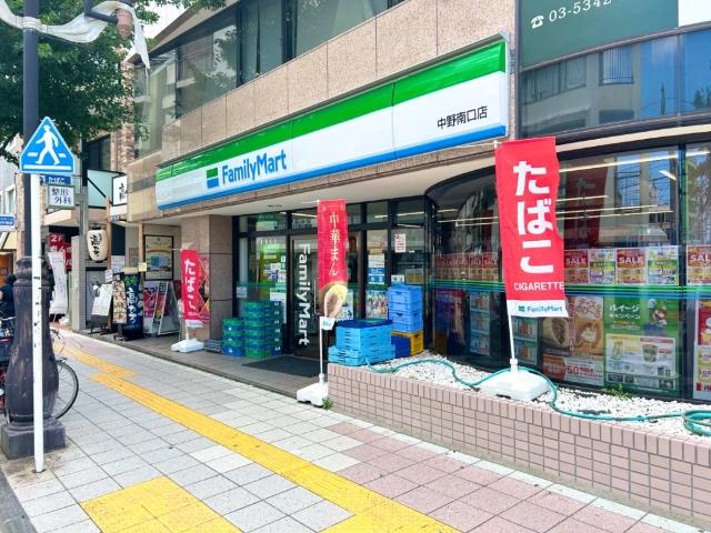 コンビニ