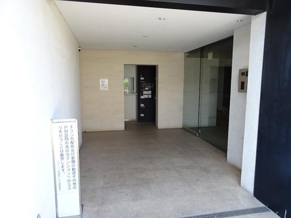 リアージュ南浦和ヒルズ エントランス