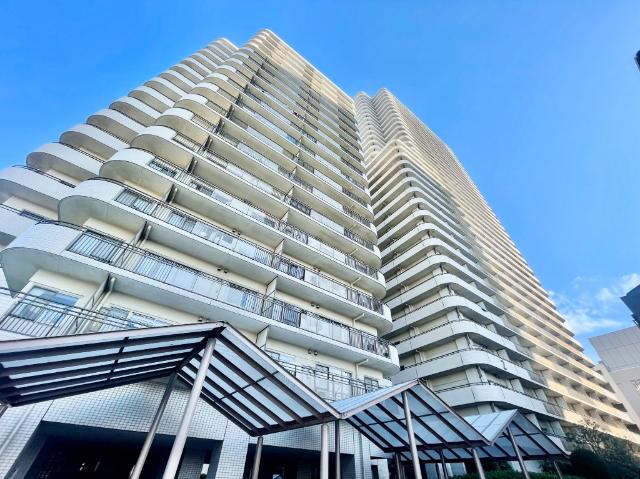 買物通勤利便性の良い立地、シンボルタワー