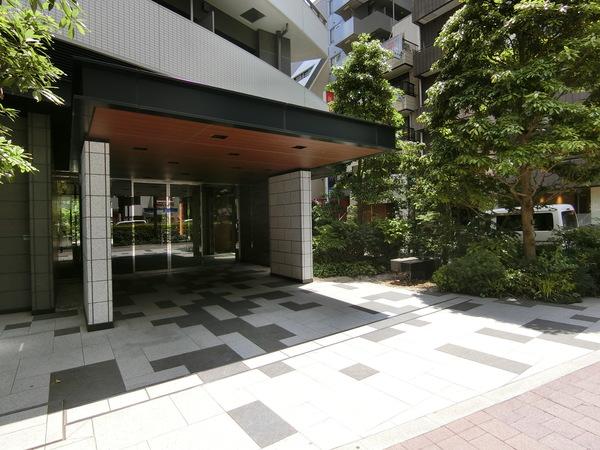 ルミナリータワー池袋 エントランス