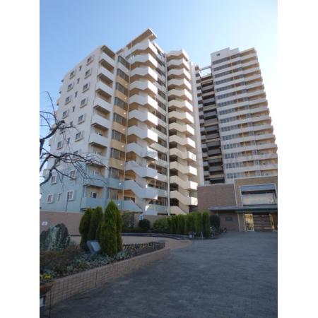 ビッグコミュニティーの19階建てマンション
