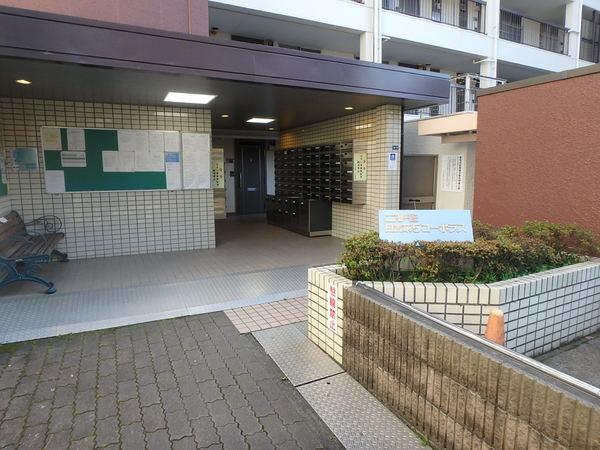 ニチモ日吉第五コーポラス エントランス