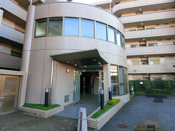 ルイシャトレ松戸城址公園 エントランス