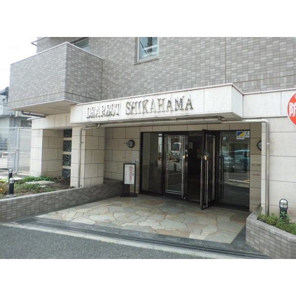 ディアレスト鹿浜 エントランス