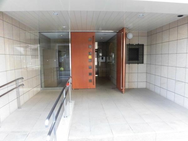 ベルクレール立川錦町 エントランス