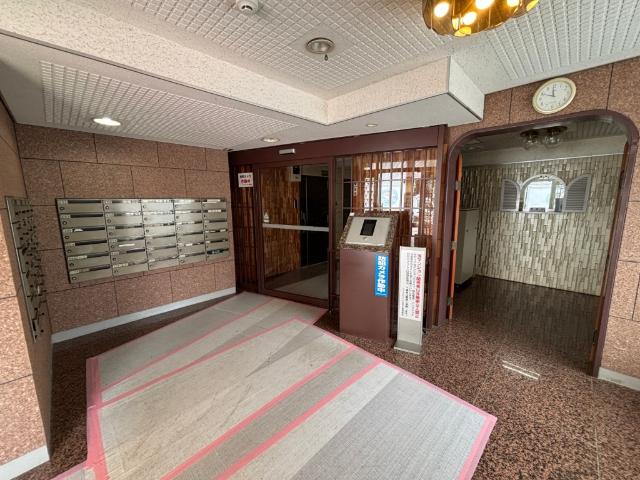 コーラルハイツ志木Ⅱ弐号棟 ロビー