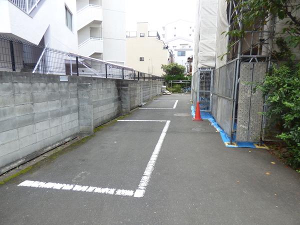 大雄マンション 駐車場