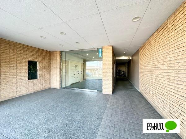 ルピナス日野壱番館 エントランス