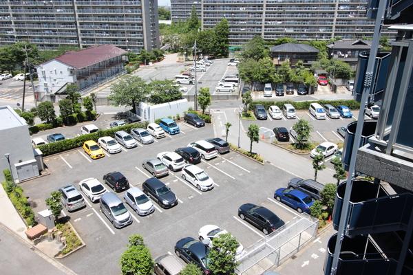 第五稲毛ハイツ 駐車場