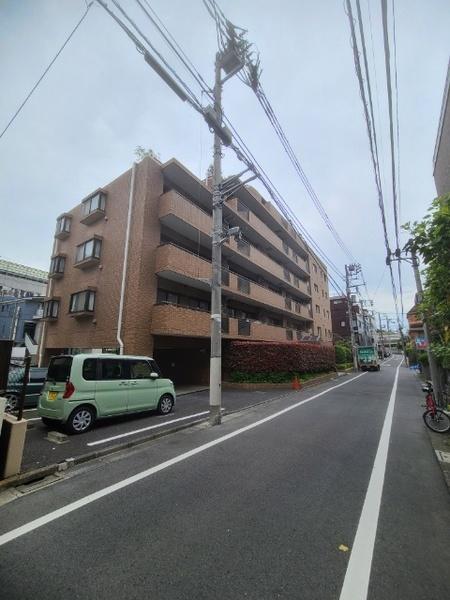 マンションアクロス代々木 外観