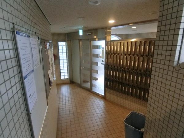 新多摩川ハイム　３号棟 エントランス