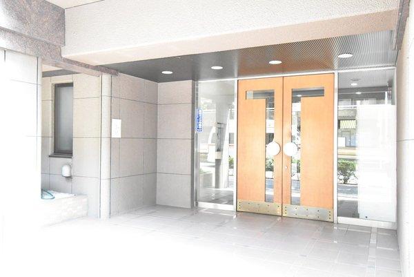 朝日シティパリオ西早稲田館 エントランス