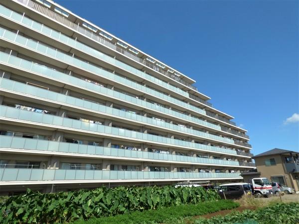 2015年2月築、南向き陽当り良好