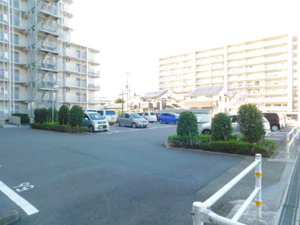 コープ野村北柏 駐車場