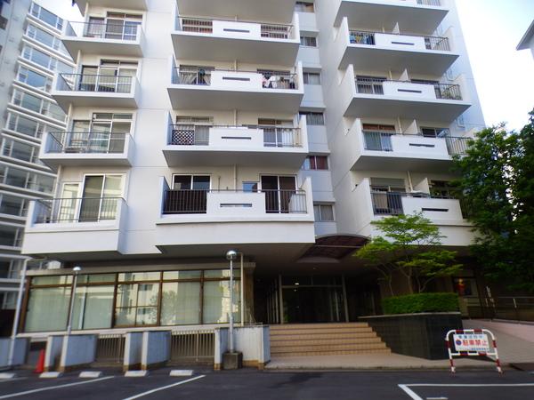 マンション雅叙苑２号棟 外観